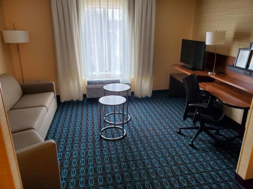 Fairfield Inn & Suites By Marriott Belle Vernon Eksteriør billede